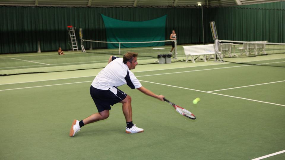 Hallentennis